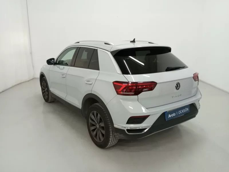 VOLKSWAGEN T-ROC Gasolina 2021 segunda-mano Jaén