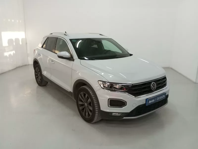 VOLKSWAGEN T-ROC Gasolina 2021 segunda-mano Jaén