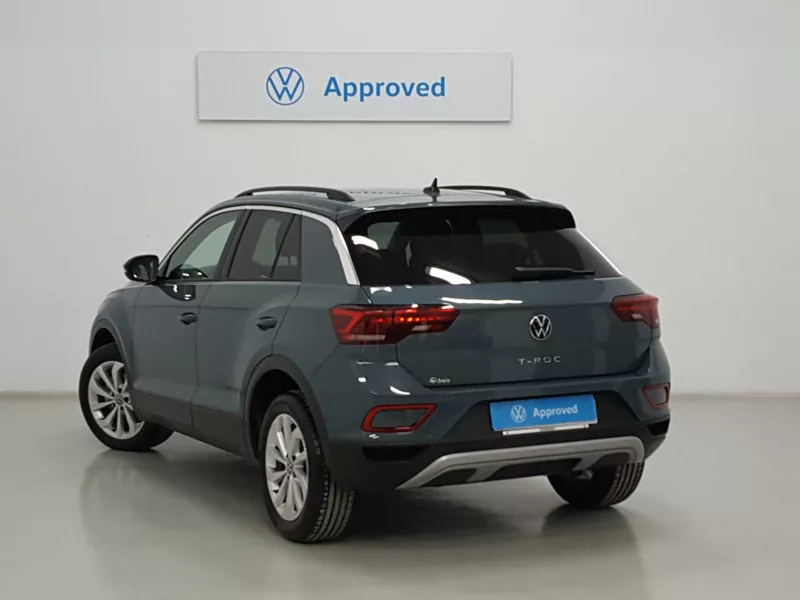 VOLKSWAGEN T-ROC Gasolina 2024 segunda-mano Jaén