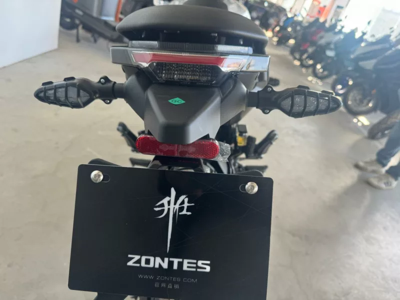 ZONTES GK-125 Gasolina nuevo entrega inmediata Granada