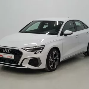 AUDI A3 SEDAN Gasolina 2024 km 0 Jaén