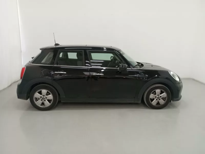 MINI One Gasolina 2021 segunda-mano Jaén