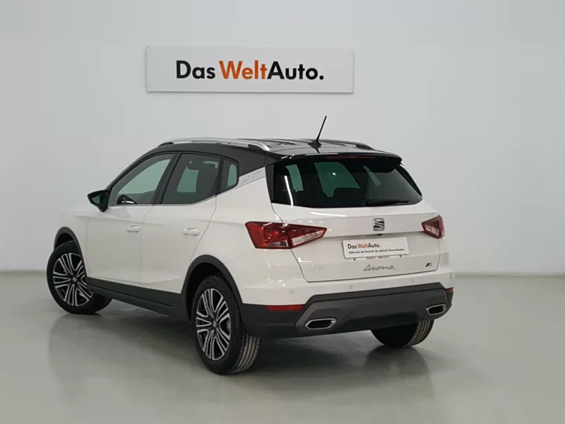 SEAT ARONA Gasolina 2024 segunda-mano Jaén