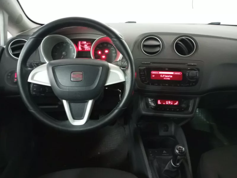 SEAT IBIZA Diesel 2012 segunda-mano Jaén