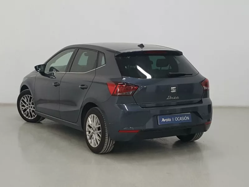 SEAT IBIZA Gasolina 2024 segunda-mano Jaén