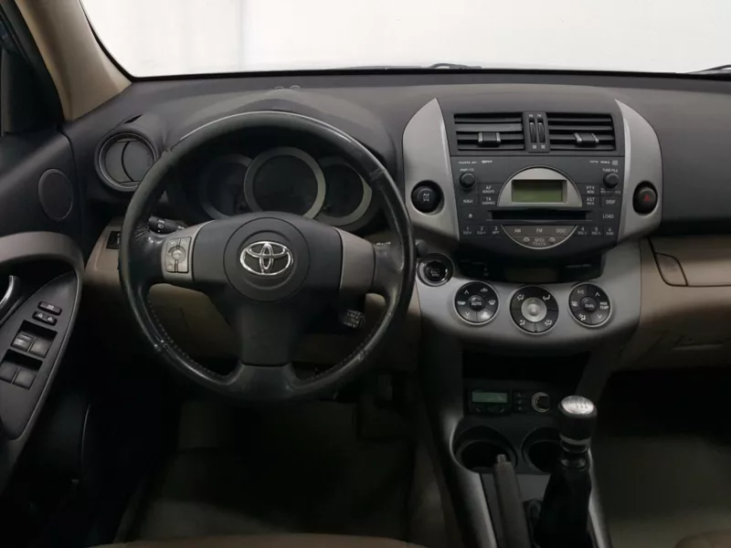 TOYOTA RAV-4 Diesel 2009 segunda-mano Jaén