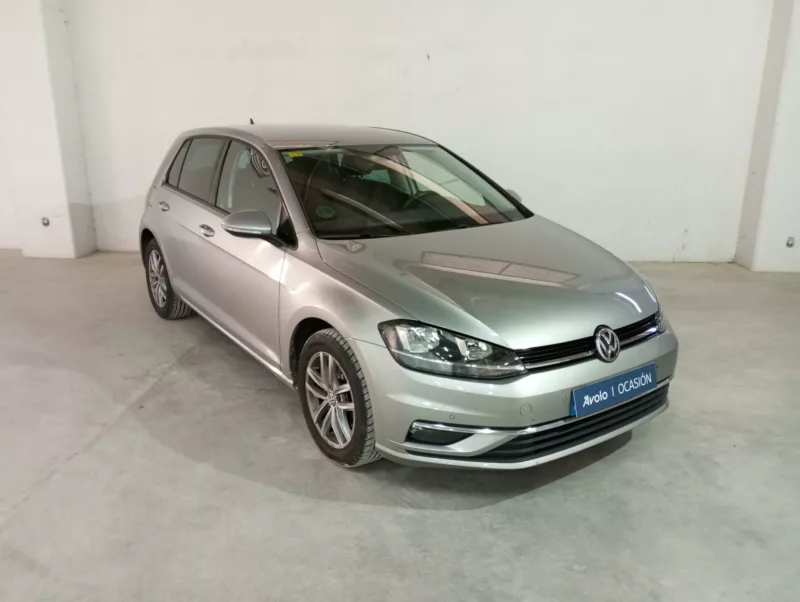 VOLKSWAGEN GOLF Gasolina 2018 segunda-mano Jaén