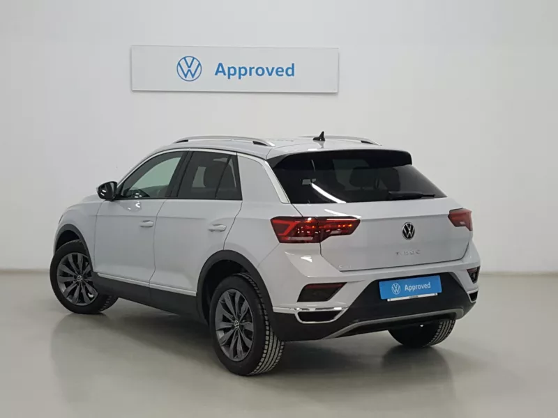 VOLKSWAGEN T-ROC Gasolina 2021 segunda-mano Jaén