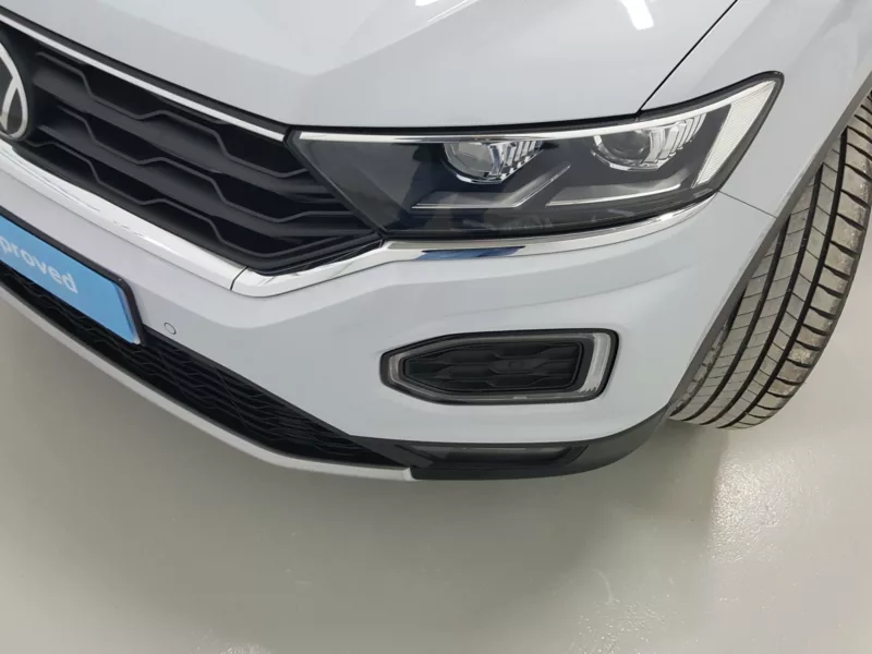 VOLKSWAGEN T-ROC Gasolina 2021 segunda-mano Jaén