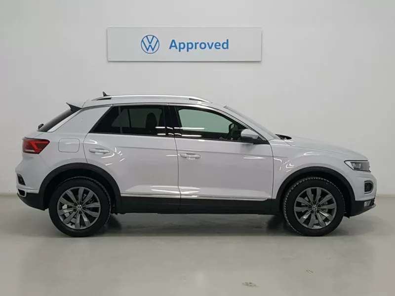 VOLKSWAGEN T-ROC Gasolina 2021 segunda-mano Jaén