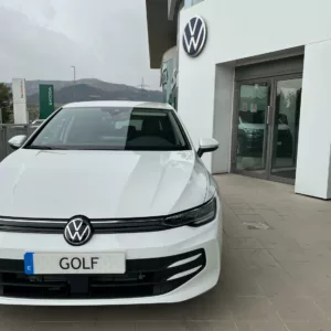 VOLKSWAGEN GOLF Diesel 2023 km 0 Jaén