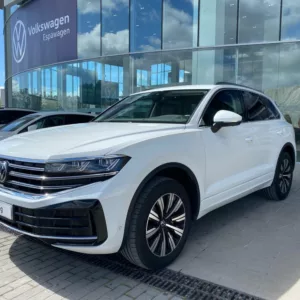 SUV 21 VOLKSWAGEN TOUAREG Diesel km 0 Jaén