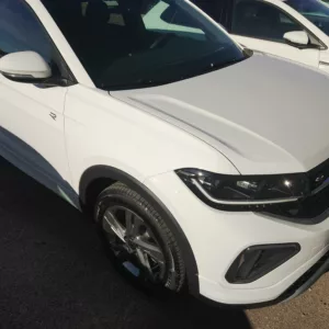 SUV 5 VOLKSWAGEN T-CROSS Gasolina nuevo entrega inmediata Jaén