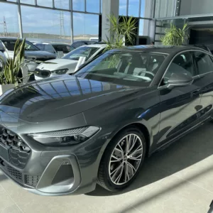 AUDI A5 Hibrido nuevo entrega inmediata Jaén