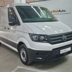 VOLKSWAGEN CRAFTER FURGON Diesel 2024 segunda-mano Jaén