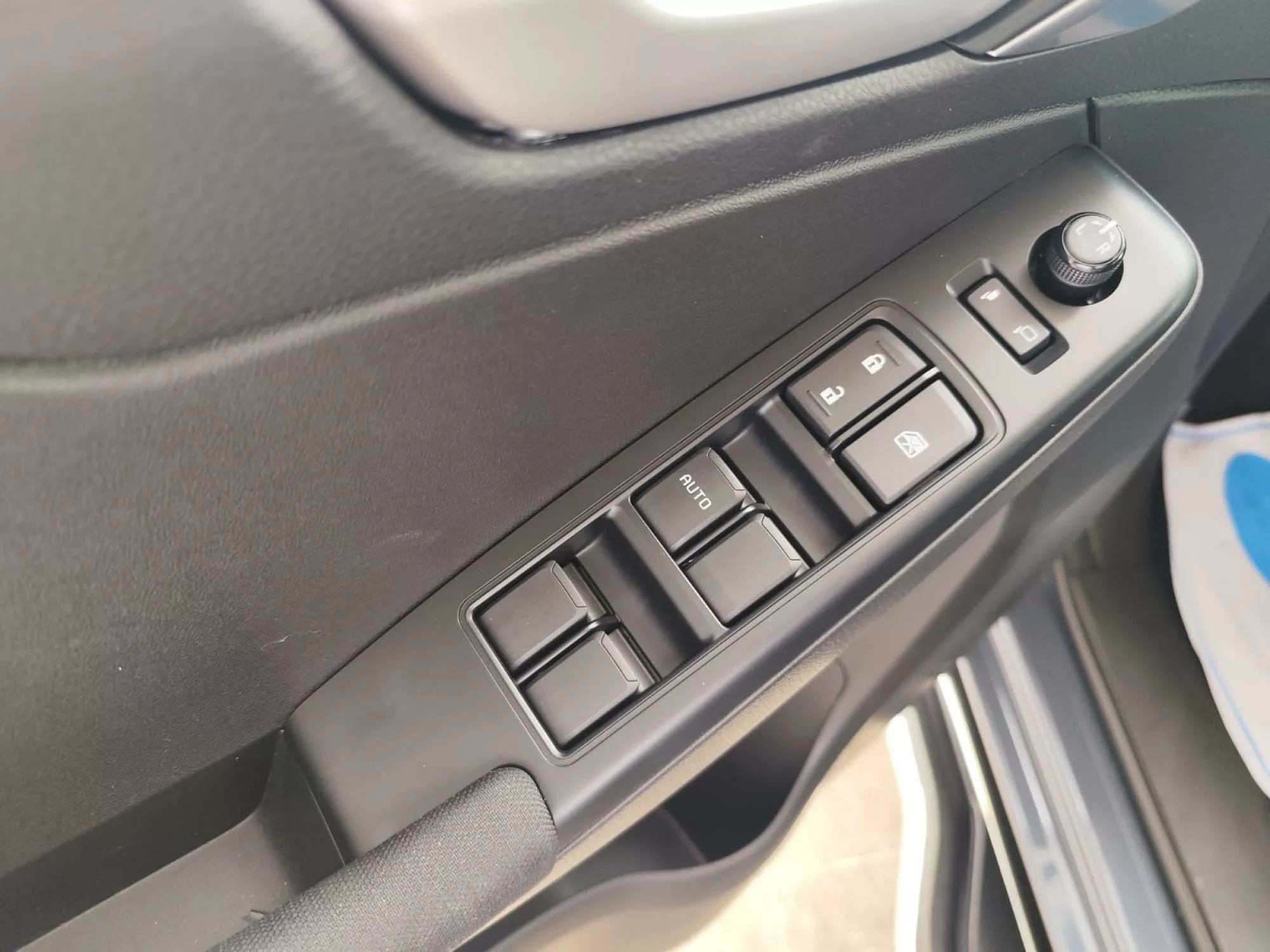 ISUZU N60 BB 4X4 AT N60 BB AUTOMATICO 24 Isuzu N60 BB 4X4 AT Diesel nuevo entrega inmediata Jaén