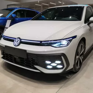 Coches etiqueta 0 21 VOLKSWAGEN GOLF Hibrido enchufable nuevo entrega inmediata Jaén