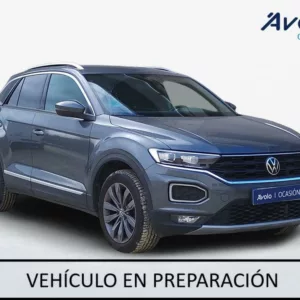 VOLKSWAGEN T-ROC Gasolina 2021 segunda-mano Jaén