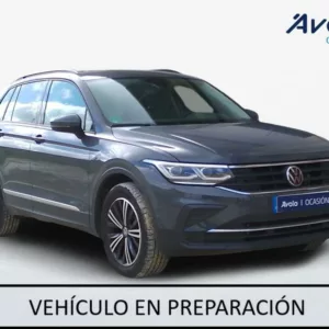 SUV 7 VOLKSWAGEN TIGUAN Gasolina 2022 segunda-mano Jaén