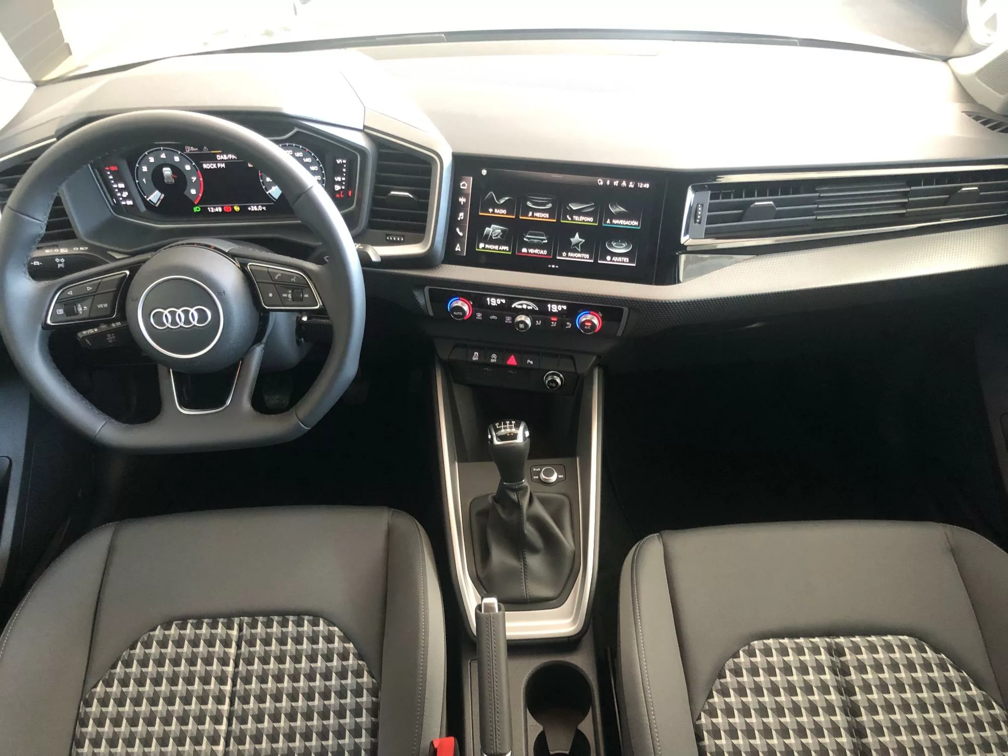 AUDI A1 ALLSTREET 35 TFSI 9 AUDI A1 Gasolina nuevo entrega inmediata Jaén