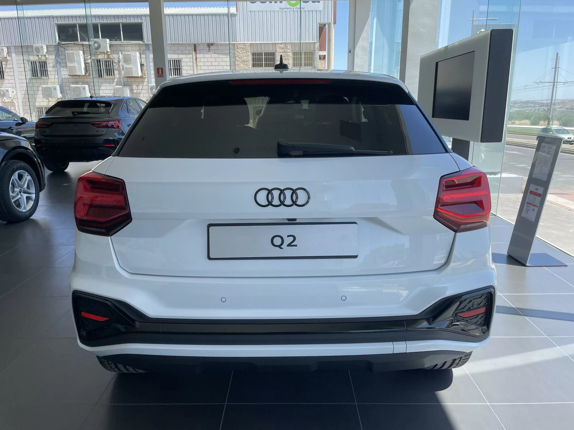 AUDI Q2 ADRENALIN BLACK 35 TDI 3 AUDI Q2 Diesel nuevo entrega inmediata Jaén
