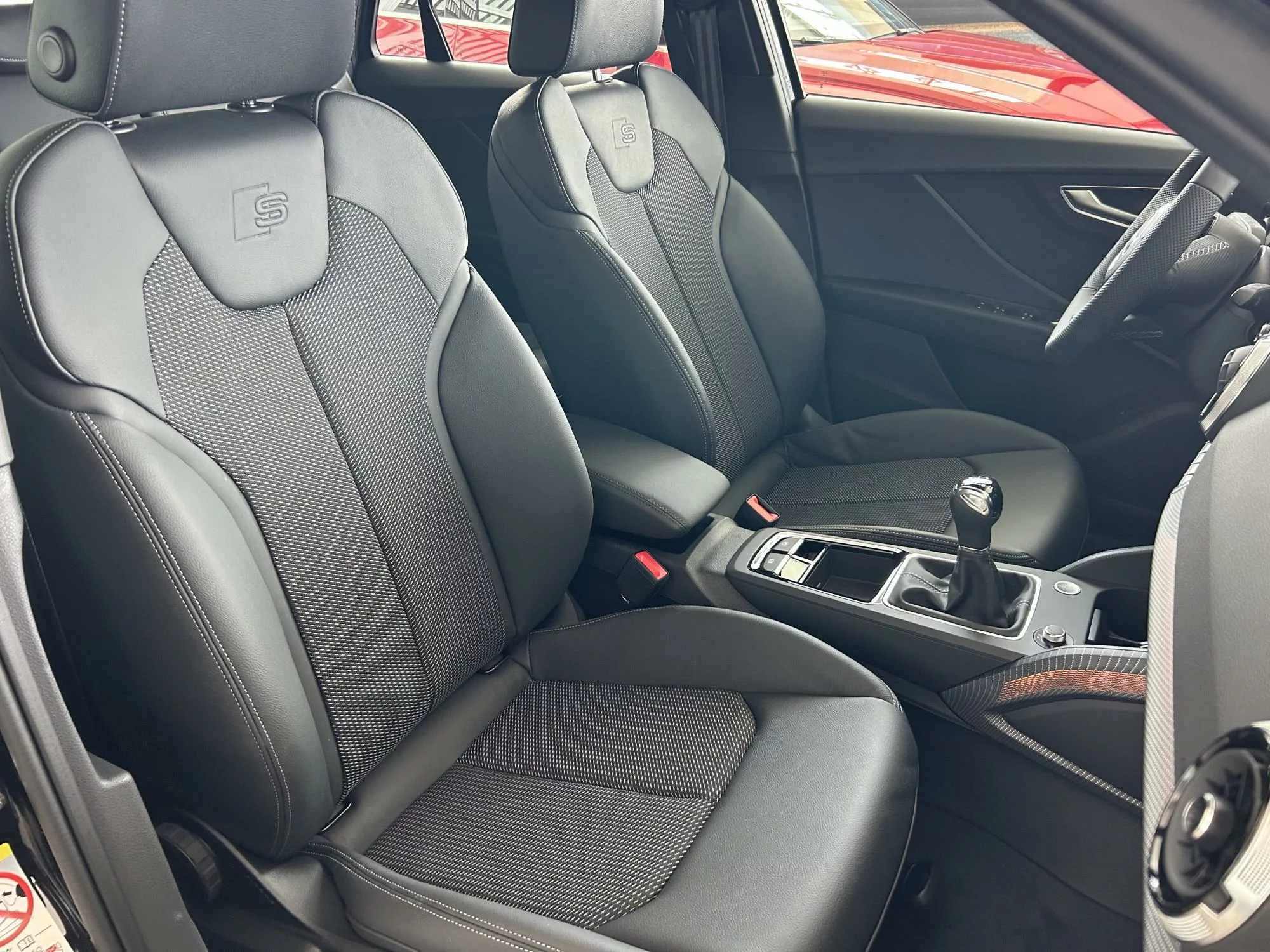 AUDI Q2 ADRENALIN BLACK 35 TDI 4 AUDI Q2 Diesel nuevo entrega inmediata Jaén