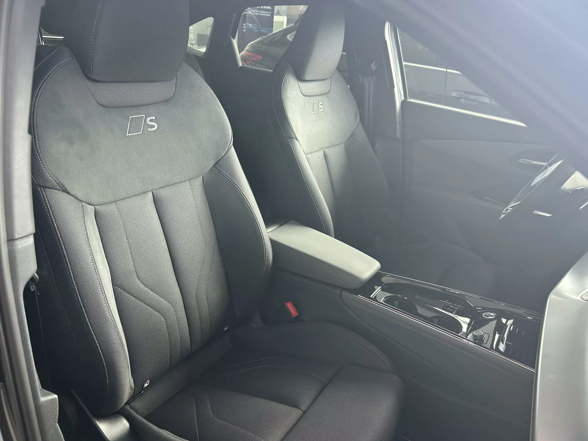 AUDI Q3 SUV BLACK LINE 5 AUDI Q3 Hibrido enchufable nuevo entrega inmediata Jaén