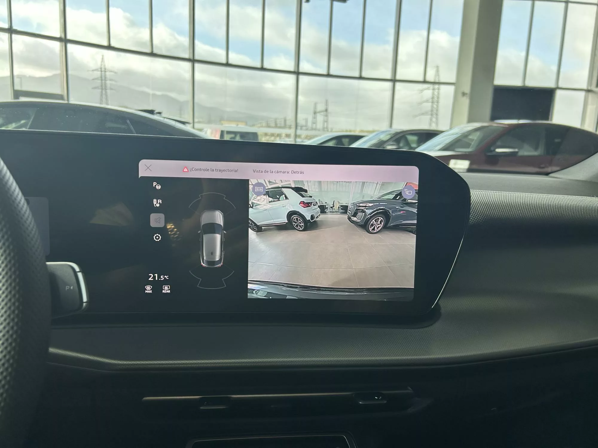 AUDI Q3 SPORTBACK LAUNCH EDITION 6 AUDI Q3 Sportback Gasolina nuevo entrega inmediata Jaén