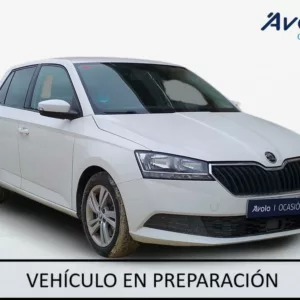 SKODA FABIA Gasolina 2021 segunda-mano Jaén