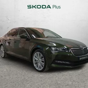 SKODA SUPERB Diesel 2023 segunda-mano Jaén