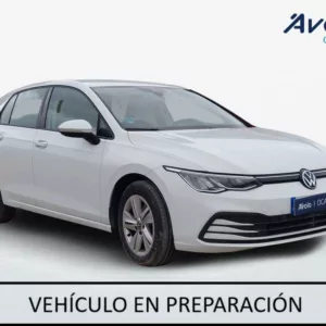 Busca tu vehículo 1 VOLKSWAGEN GOLF Diesel 2022 segunda-mano Jaén