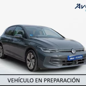 VOLKSWAGEN GOLF Hibrido 2024 segunda-mano Jaén