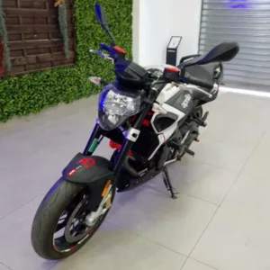 APRILIA SHIVER 900 Gasolina 2017 segunda-mano Granada