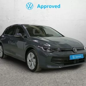 VOLKSWAGEN GOLF Gasolina 2025 segunda-mano Jaén