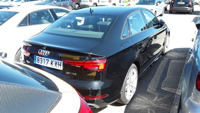 AUDI A3 SEDAN Diesel 2019 segunda-mano Jaén