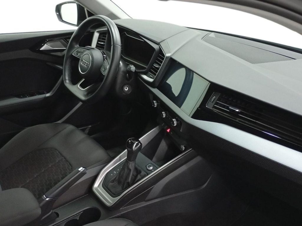 AUDI A1 SPORTBACK Gasolina 2022 segunda-mano Jaén