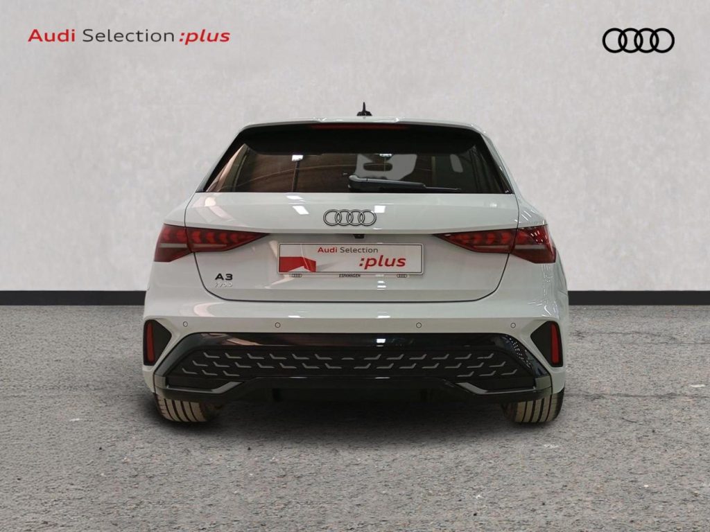 AUDI A3 Hibrido 2025 km 0 Jaén
