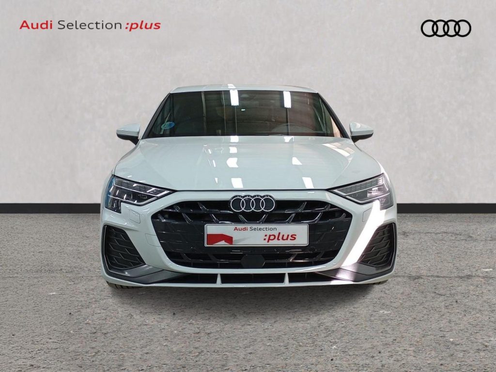 AUDI A3 Hibrido 2025 km 0 Jaén
