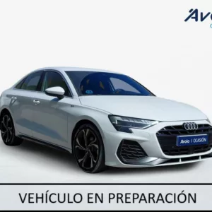 AUDI A3 SEDAN Diesel 2025 segunda-mano Jaén