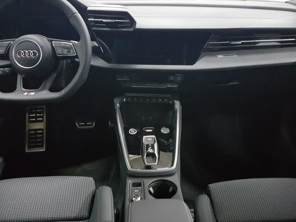 AUDI A3 SPORTBACK Diesel 2025 km 0 Jaén
