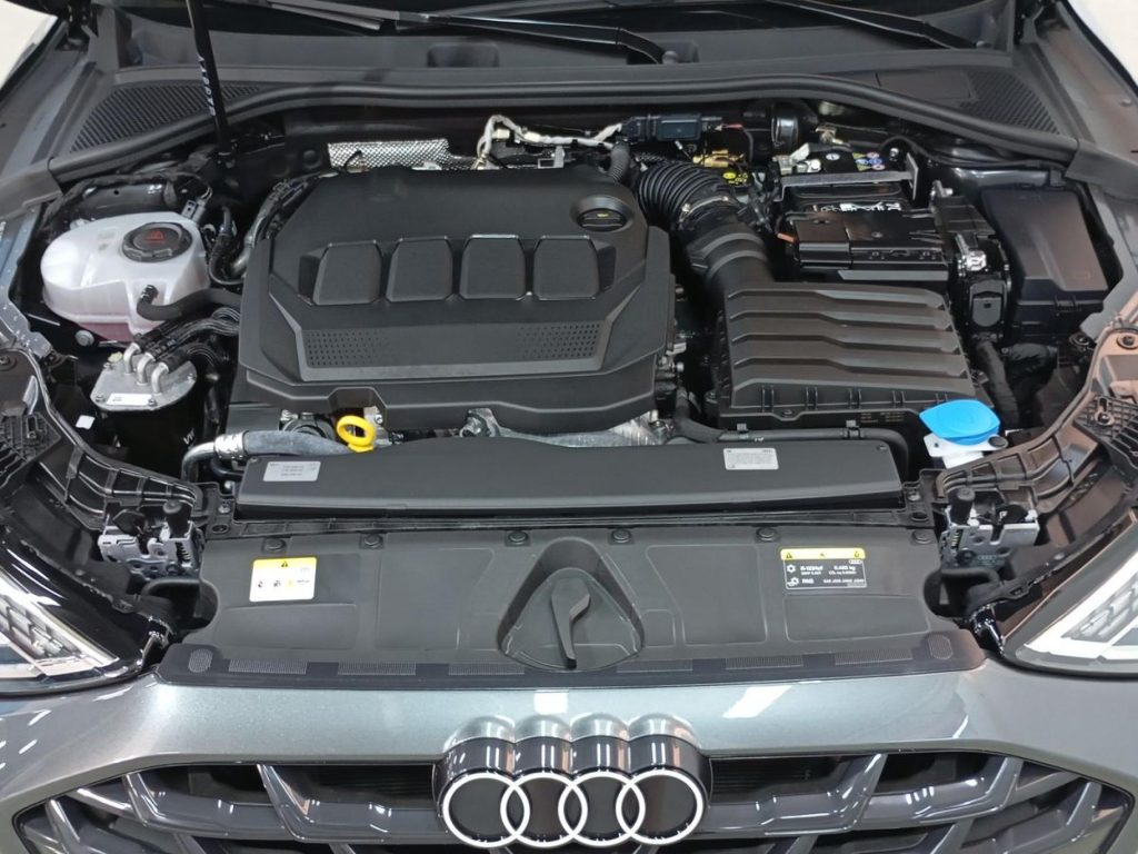 AUDI A3 SPORTBACK Diesel 2025 segunda-mano Jaén