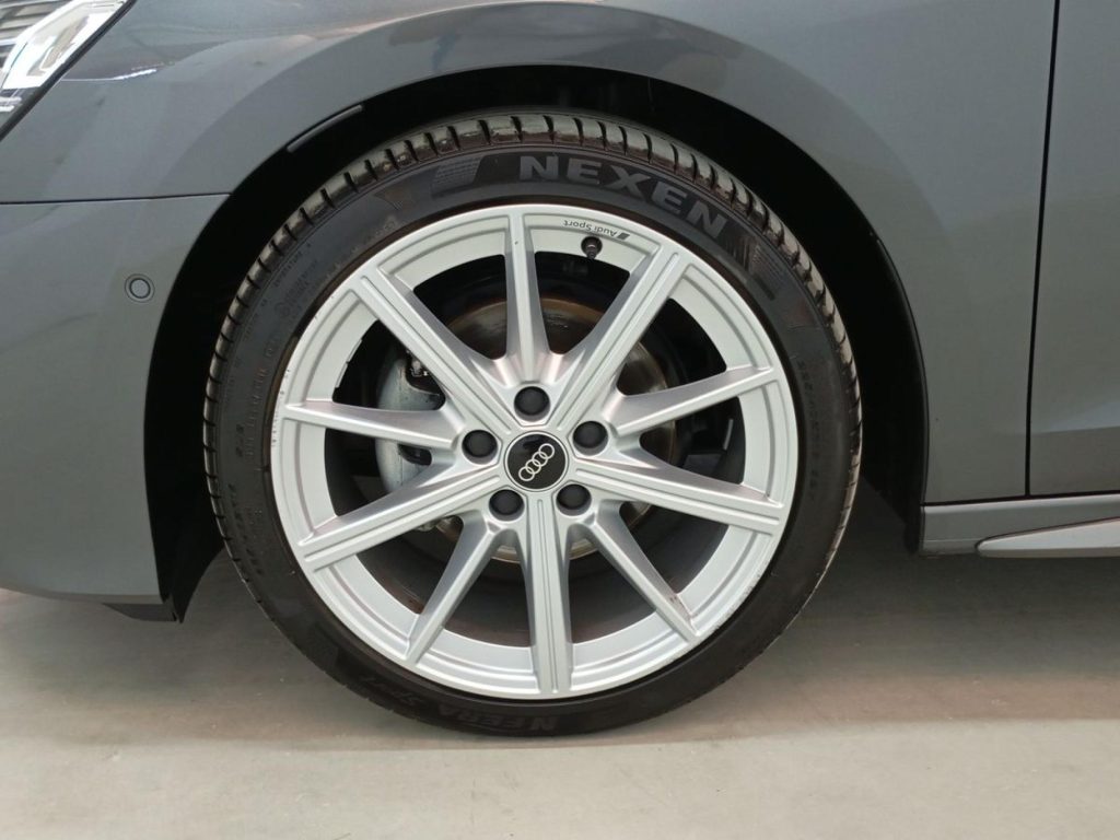 AUDI A3 SPORTBACK Diesel 2025 segunda-mano Jaén