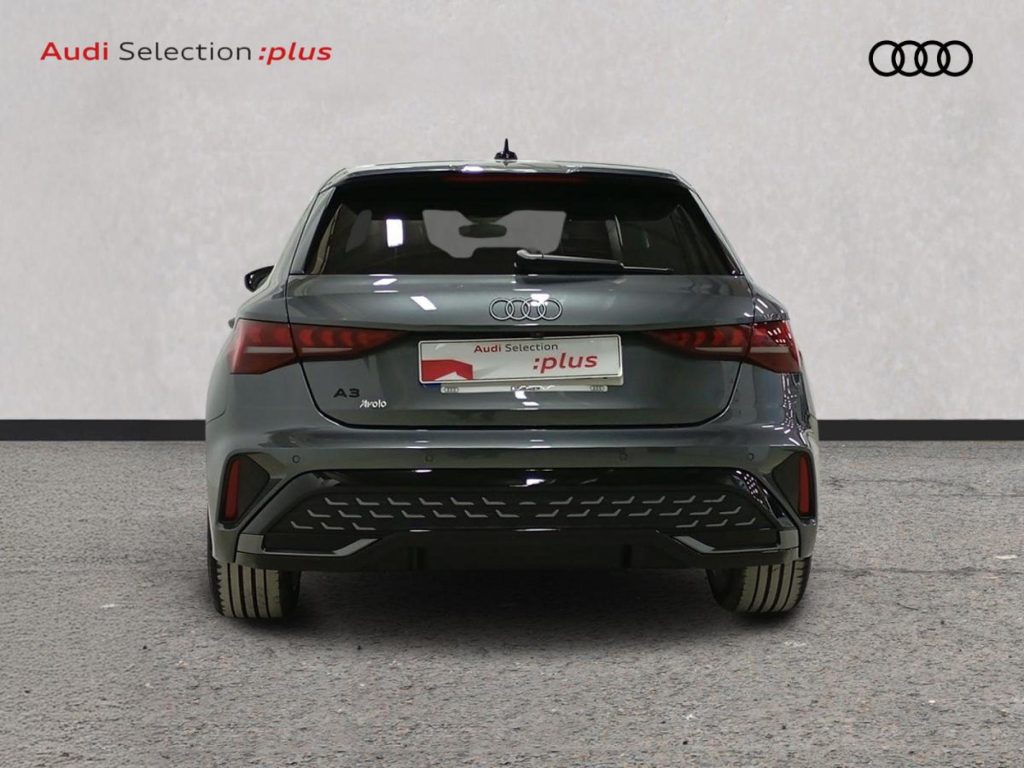 AUDI A3 SPORTBACK Hibrido 2025 km 0 Jaén