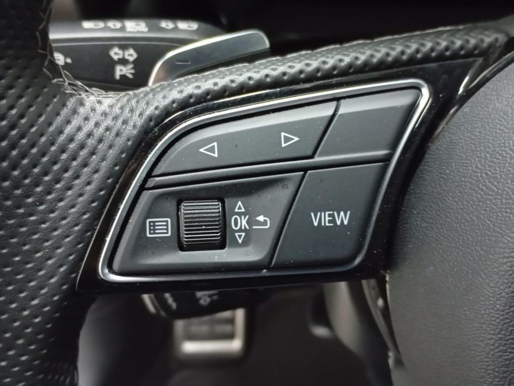 AUDI A3 SPORTBACK Hibrido 2025 km 0 Jaén