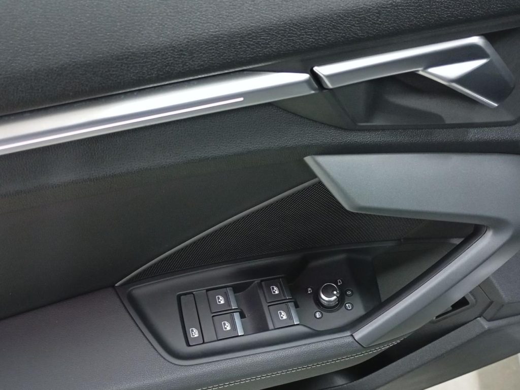 AUDI A3 SPORTBACK Hibrido 2025 km 0 Jaén