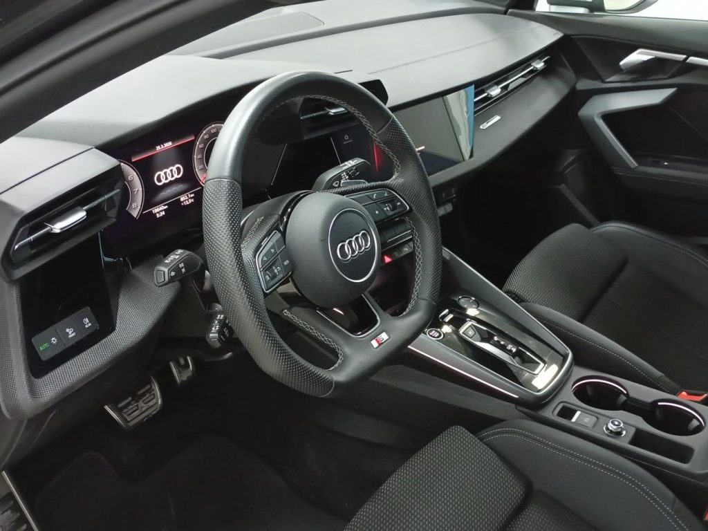 AUDI A3 SPORTBACK Hibrido 2025 km 0 Jaén