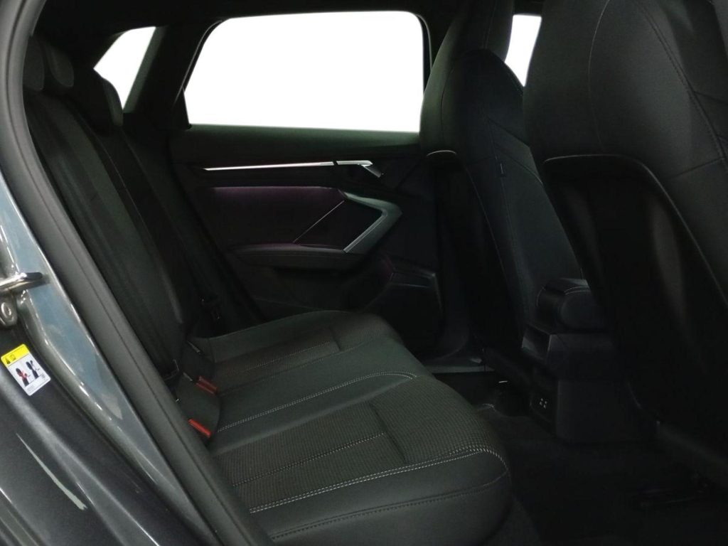 AUDI A3 SPORTBACK Hibrido 2025 km 0 Jaén