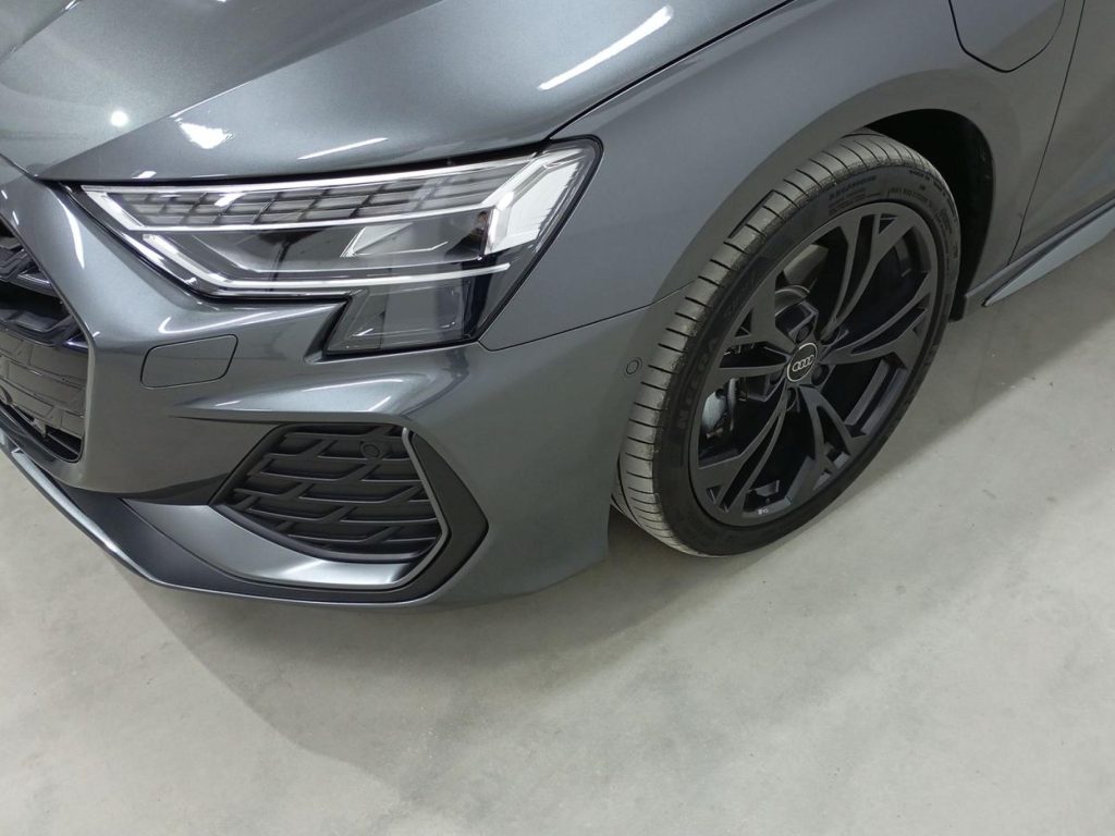 AUDI A3 SPORTBACK Hibrido enchufable 2025 km 0 Jaén