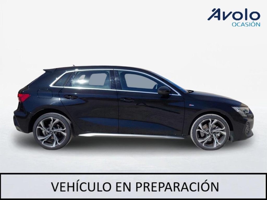 AUDI A3 SPORTBACK Hibrido enchufable 2025 segunda-mano Jaén