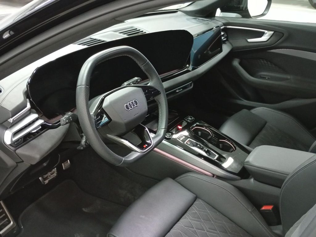 AUDI A5 AVANT Hibrido 2025 km 0 Jaén